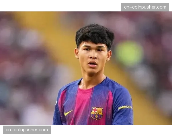 弗利克战术调整见效,巴萨由攻转守转换效率提升 弗利克战术调整见效,巴萨由攻转守转换效率提升